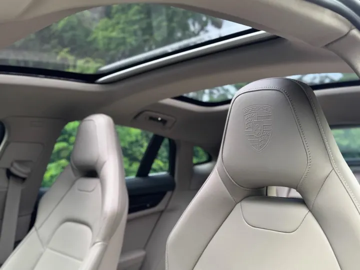 PORSCHE PANAMERA — foto 8