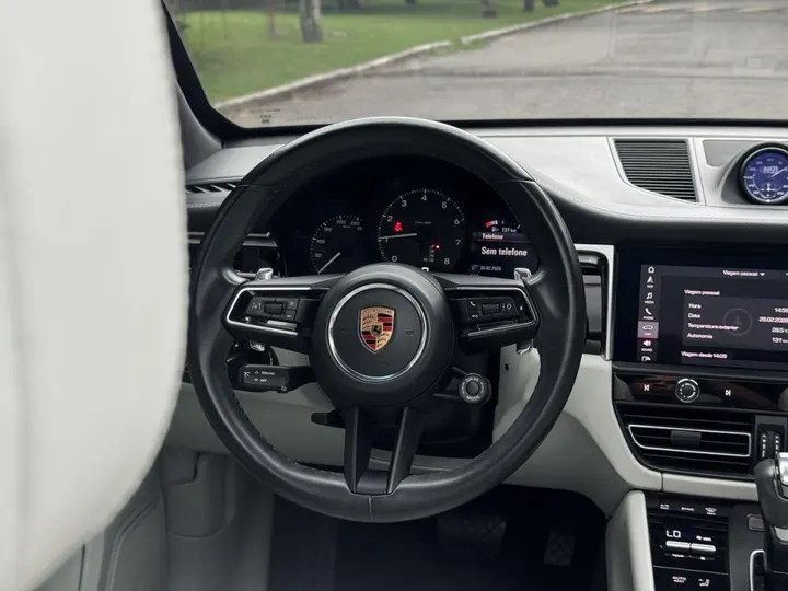 PORSCHE MACAN — foto 8