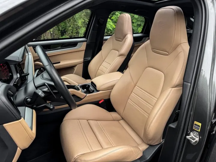 PORSCHE CAYENNE — foto 7