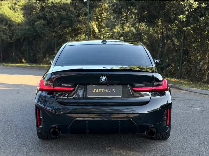 BMW 320i — foto 16