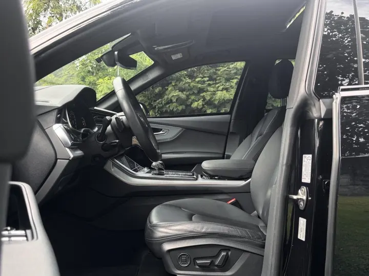 AUDI Q8 — foto 5