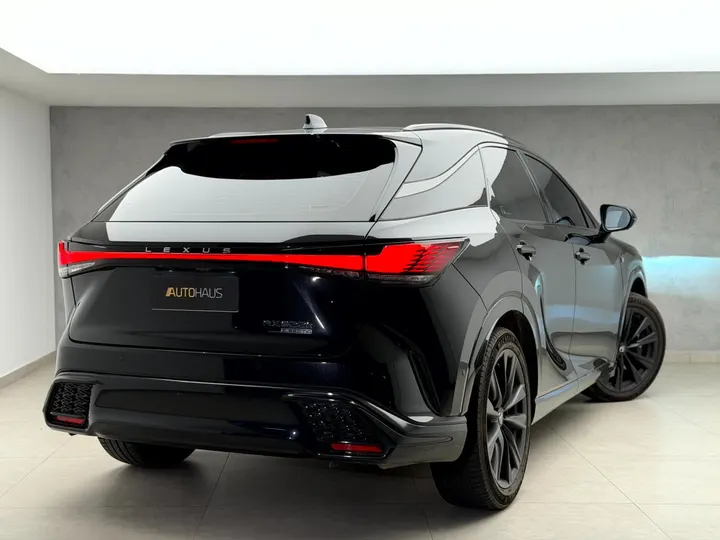 LEXUS RX 500h — foto 16