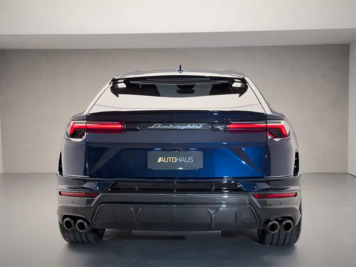 LAMBORGHINI URUS — foto 19