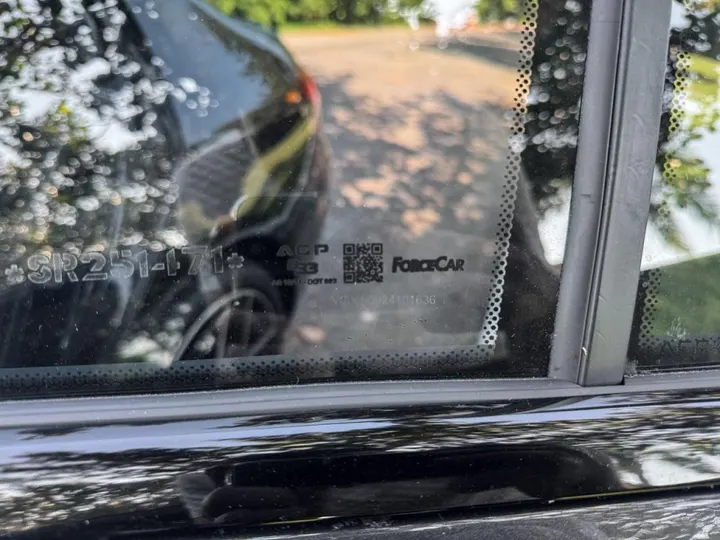 MERCEDES-BENZ C 300 — foto 7