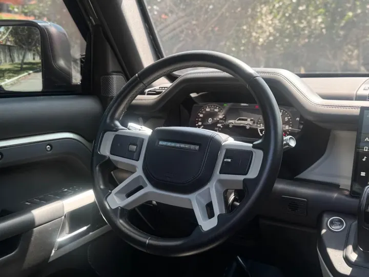 LAND ROVER DEFENDER — foto 8