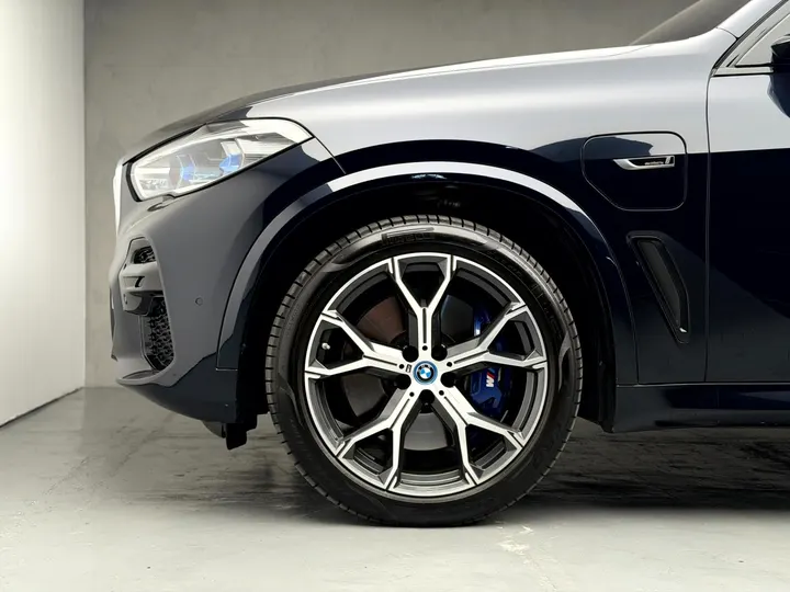 BMW X5 — foto 12