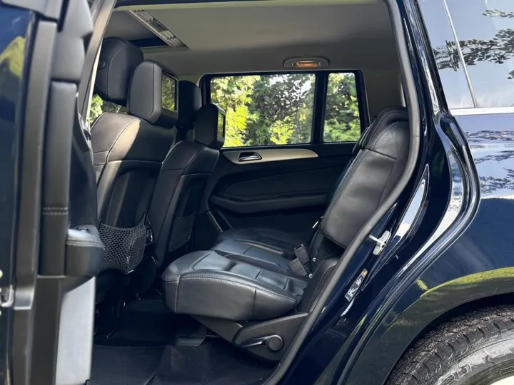 MERCEDES-BENZ GLS 350 — foto 10