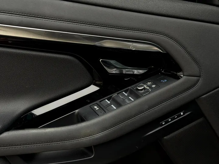 LAND ROVER RANGE ROVER EVOQUE — foto 6