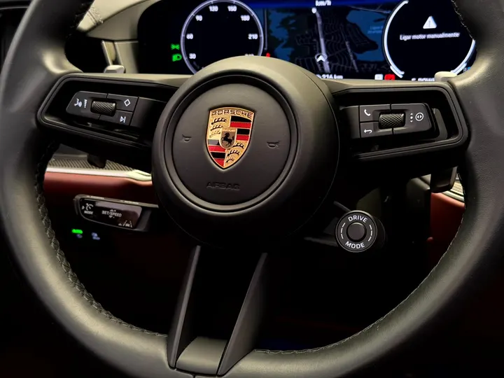 PORSCHE CAYENNE — foto 11