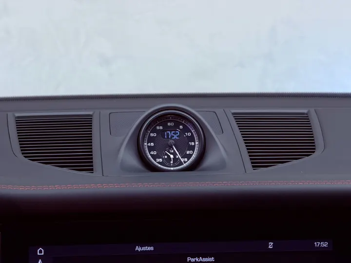 PORSCHE MACAN — foto 13