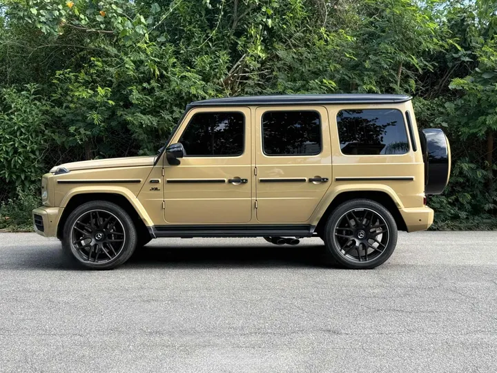 MERCEDES-BENZ G 63 AMG — foto 3