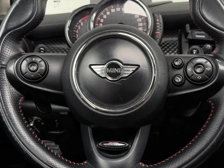 MINI COOPER — foto 12