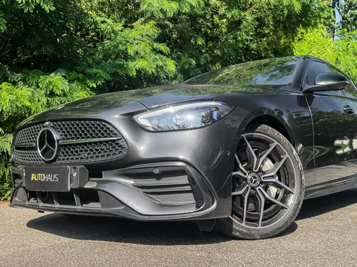 MERCEDES-BENZ C 300 — foto 3