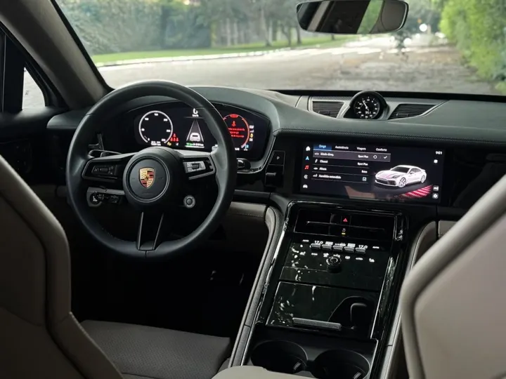 PORSCHE PANAMERA — foto 9