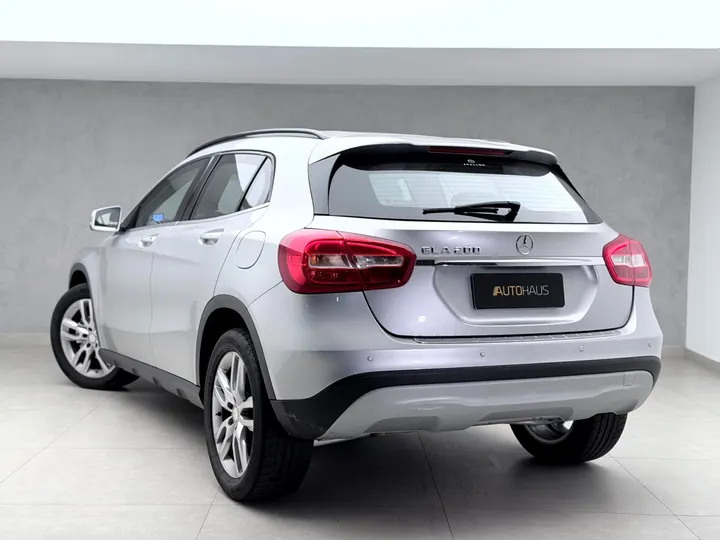 MERCEDES-BENZ GLA 200 — foto 16
