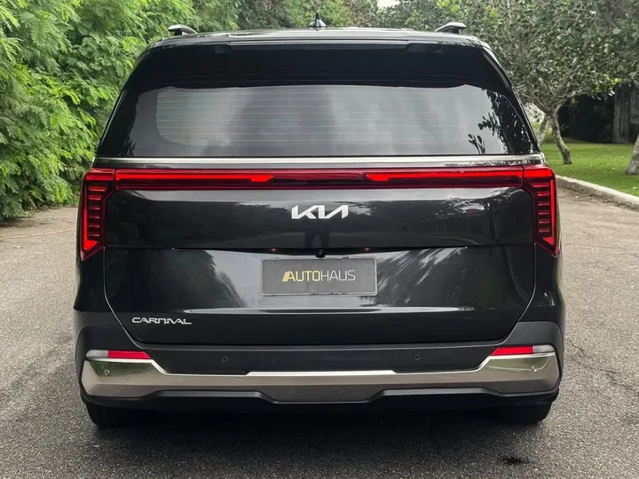 KIA CARNIVAL — foto 18