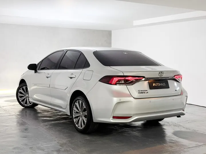 TOYOTA COROLLA — foto 12