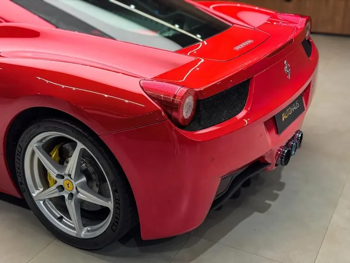 FERRARI 458 ITALIA — foto 12