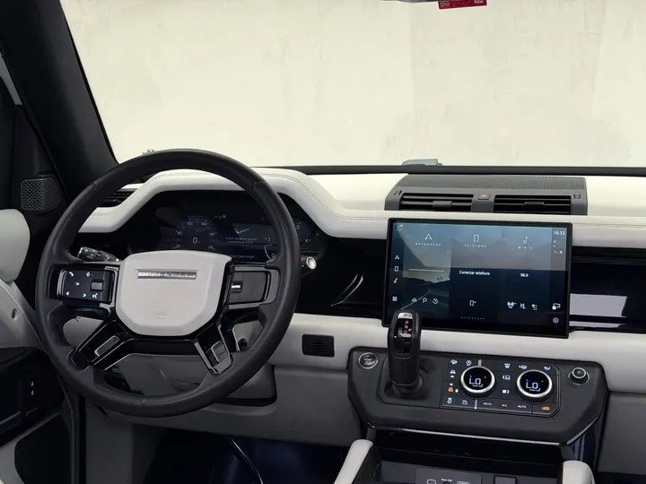 LAND ROVER DEFENDER — foto 6