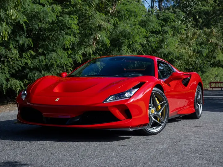FERRARI F8 SPIDER