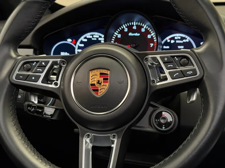PORSCHE CAYENNE — foto 14