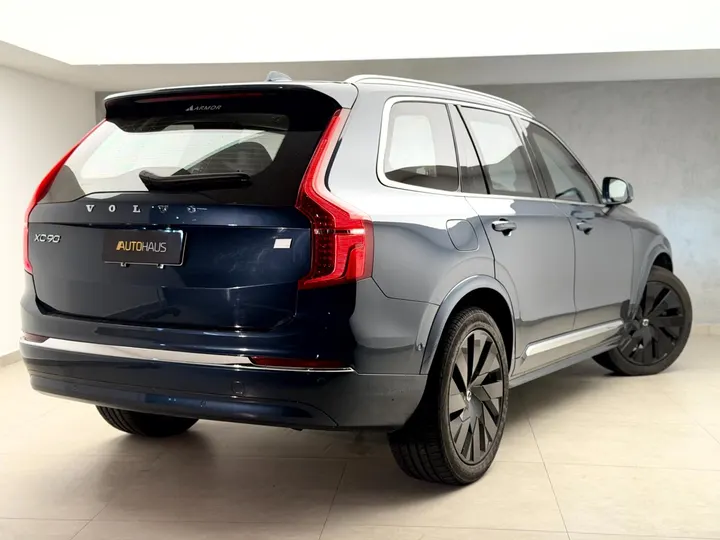 VOLVO XC90 — foto 18