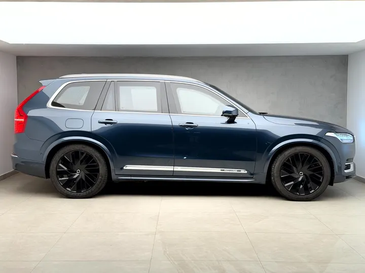 VOLVO XC90 — foto 13