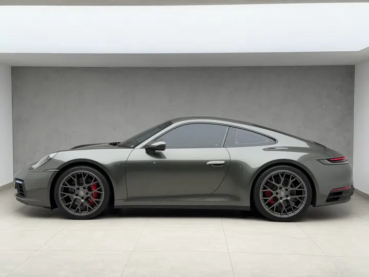 PORSCHE 911 — foto 16