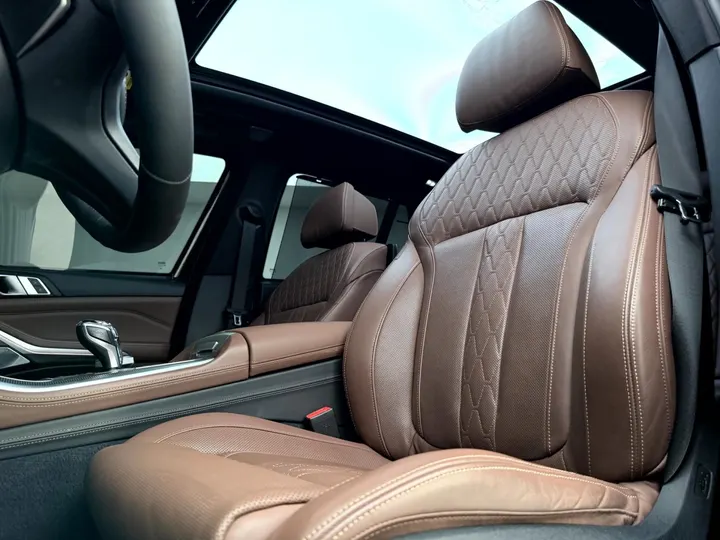 BMW X5 — foto 9