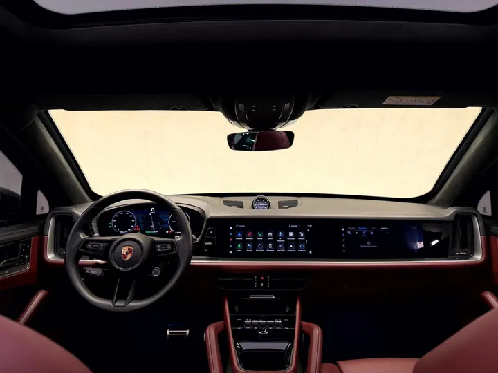 PORSCHE CAYENNE — foto 9