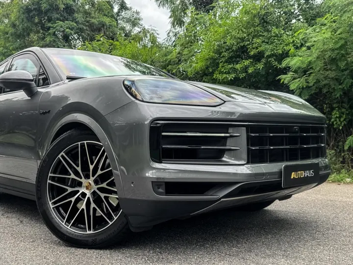 PORSCHE CAYENNE — foto 3