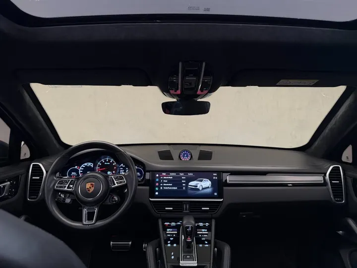 PORSCHE CAYENNE — foto 12