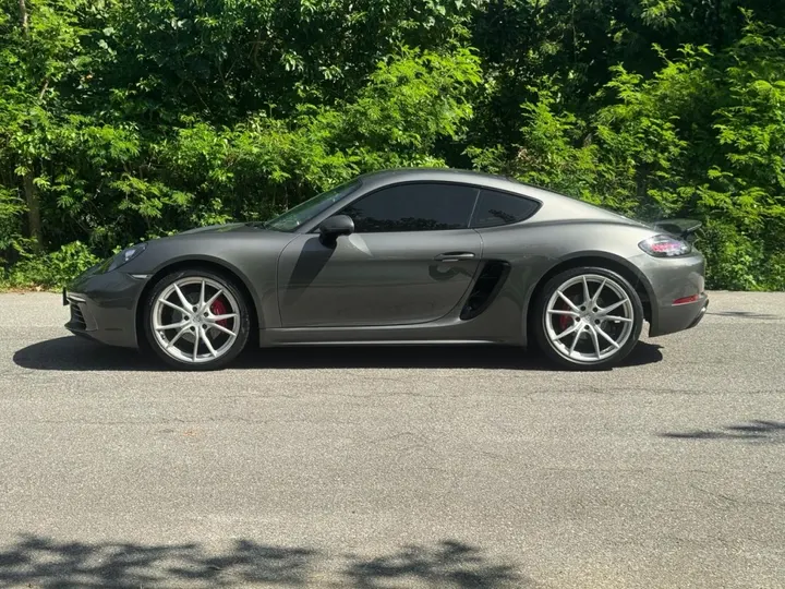 PORSCHE 718 — foto 4