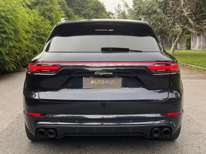PORSCHE CAYENNE — foto 19