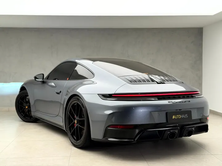 PORSCHE 911 — foto 18