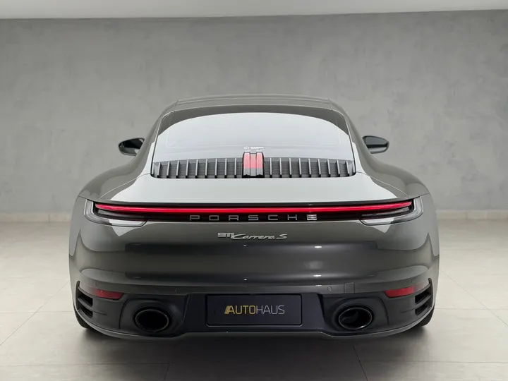 PORSCHE 911 — foto 19
