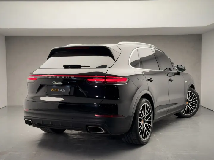 PORSCHE CAYENNE — foto 20