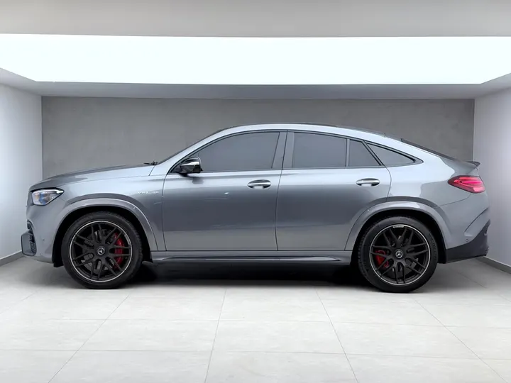 MERCEDES-BENZ GLE 63 AMG — foto 17