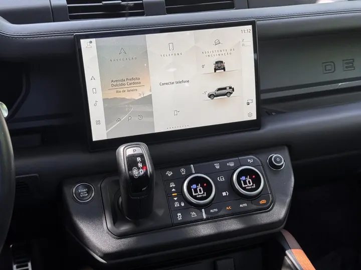 LAND ROVER DEFENDER — foto 11
