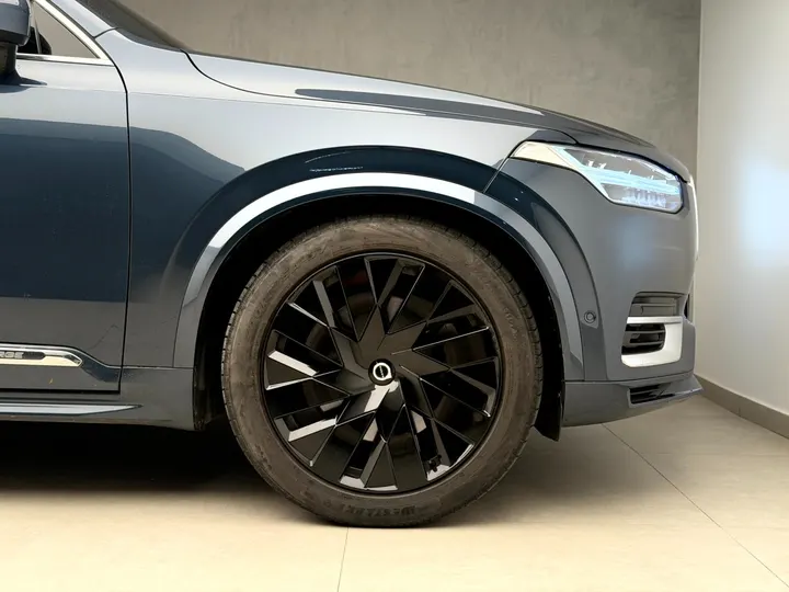 VOLVO XC90 — foto 14