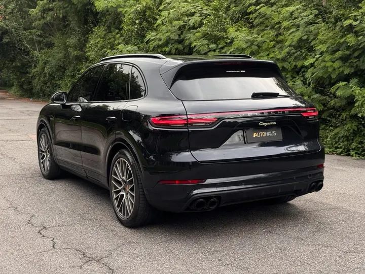 PORSCHE CAYENNE — foto 20