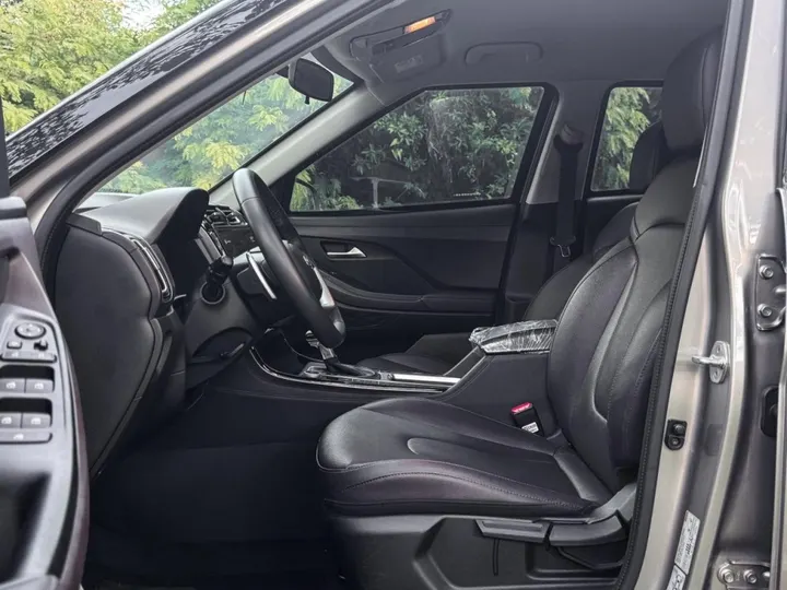 HYUNDAI CRETA — foto 4