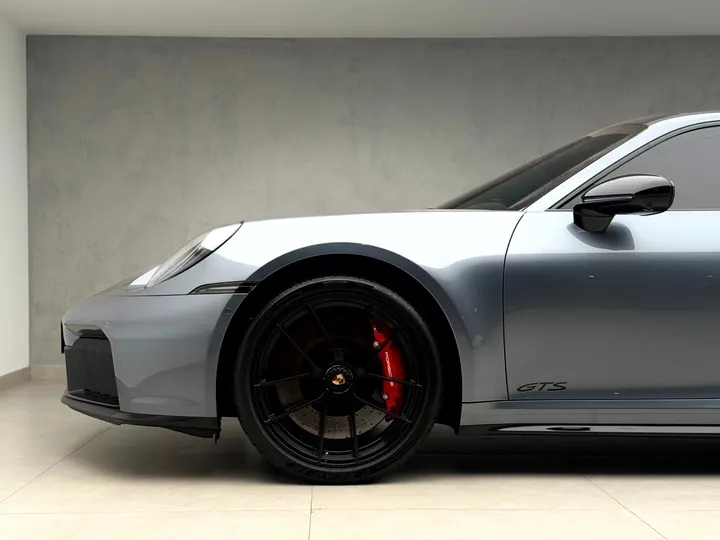 PORSCHE 911 — foto 16