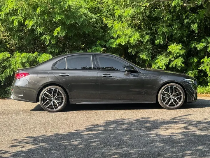 MERCEDES-BENZ C 300 — foto 13