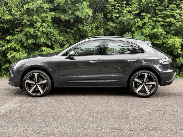 PORSCHE MACAN — foto 12