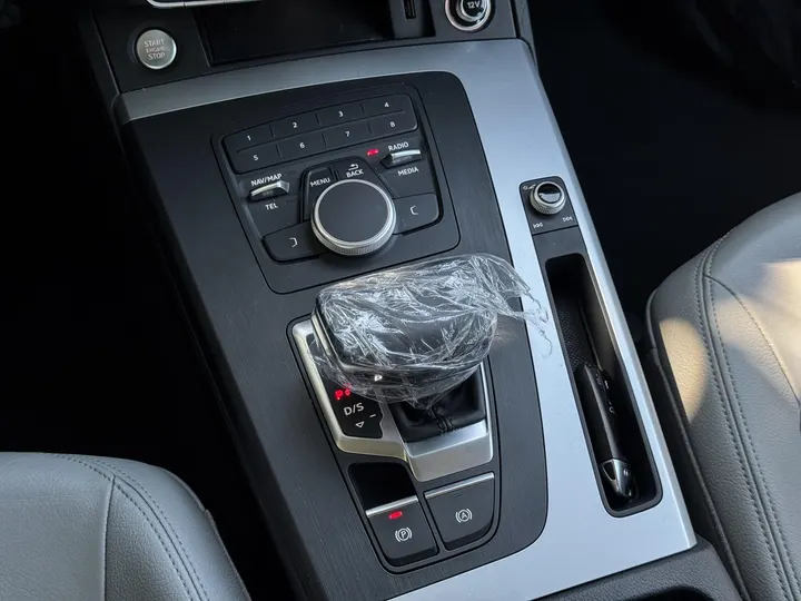 AUDI Q5 — foto 13