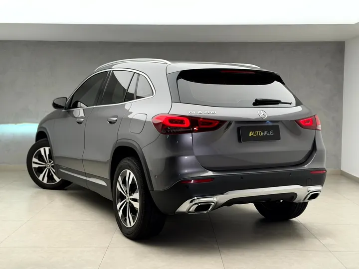 MERCEDES-BENZ GLA 200 — foto 19