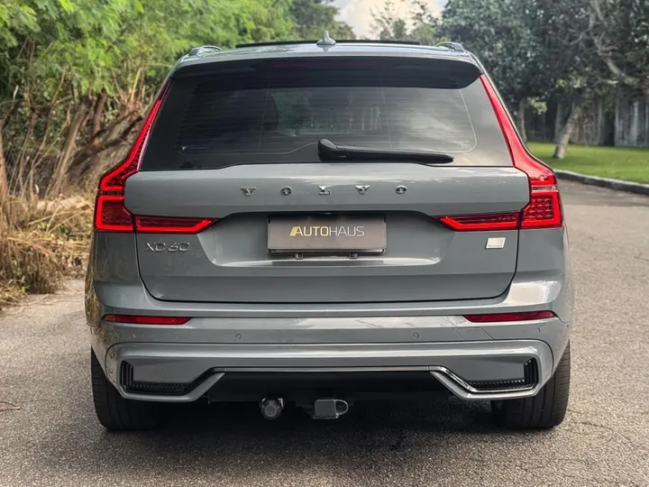 VOLVO XC60 — foto 13