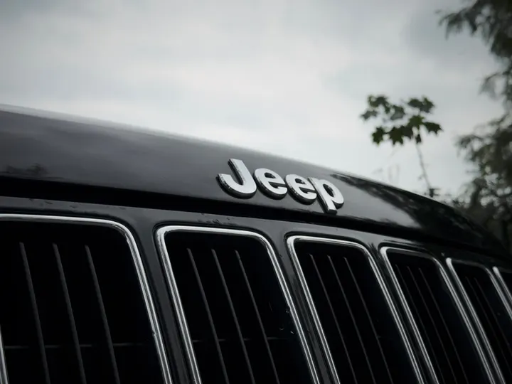 JEEP GRAND CHEROKEE — foto 3