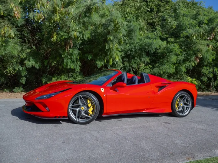 FERRARI F8 SPIDER — foto 7